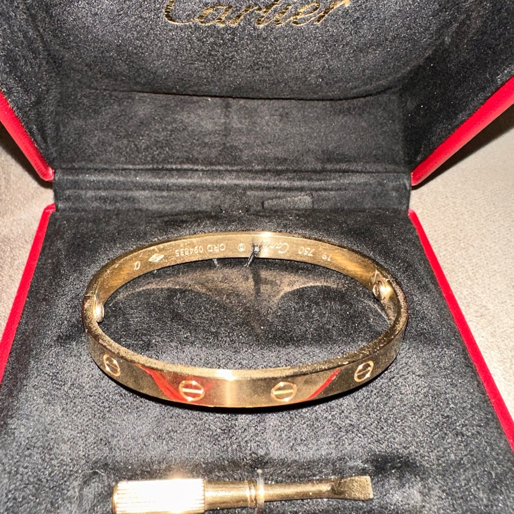 cartier love bracelet size 19